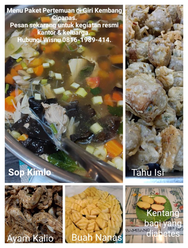Hidangan prasmanan paket gathering yang melimpah dan lezat di Villa Giri Kembang Cipanas